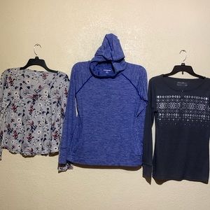 Eddie Bauer Lucky Brand Tops M Long Sleeve Gray Blue Floral Stretchy Bundle of 3